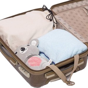 ถุงใส่รองเท้าแบบเชือกผูก ราคาประหยัด เป็นมิตรกับสิ่งแวดล้อม ผลิตจากผ้าไม่ถักทอ พร้อมโลโก้ - Product Image 4