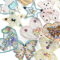 2024 Broderie Design Hot Fix Motif Paillettes Brodé Vêtements Patch Avec Strass Perles Applique