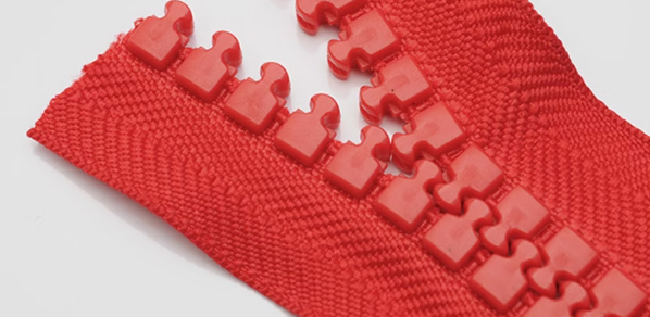 Red-zipper-1m
