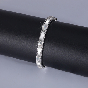 2025 High Quality Luxury 925 <strong>Silver</strong> Moissanite Four Leaf Clover <strong>Bangle</strong> Women's Gifts Lucky Clover <strong>Bracelet</strong> - Product Image 4