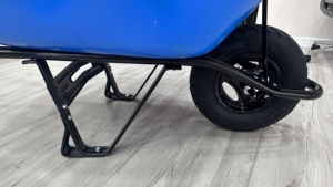 <span class=keywords><strong>Brouette</strong></span> commerciale prix d'usine en gros 200kg avec roue en plastique en métal en acier massif de fer 4.00-8 pour la construction de jardin - Product Image 3