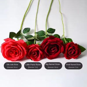 Ramo de Rosas Artificiales Realistas Hechas a Mano con Seda para Decoración de Bodas Modernas - Product Image 3