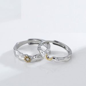 Anillo De Acero Inoxidable Platinum Plated Sun Moon Romantic Design <b>Couple</b> <b>Ring</b> Men and Women Lover <b>Ring</b> for Valentine's Gift - Product Image 1