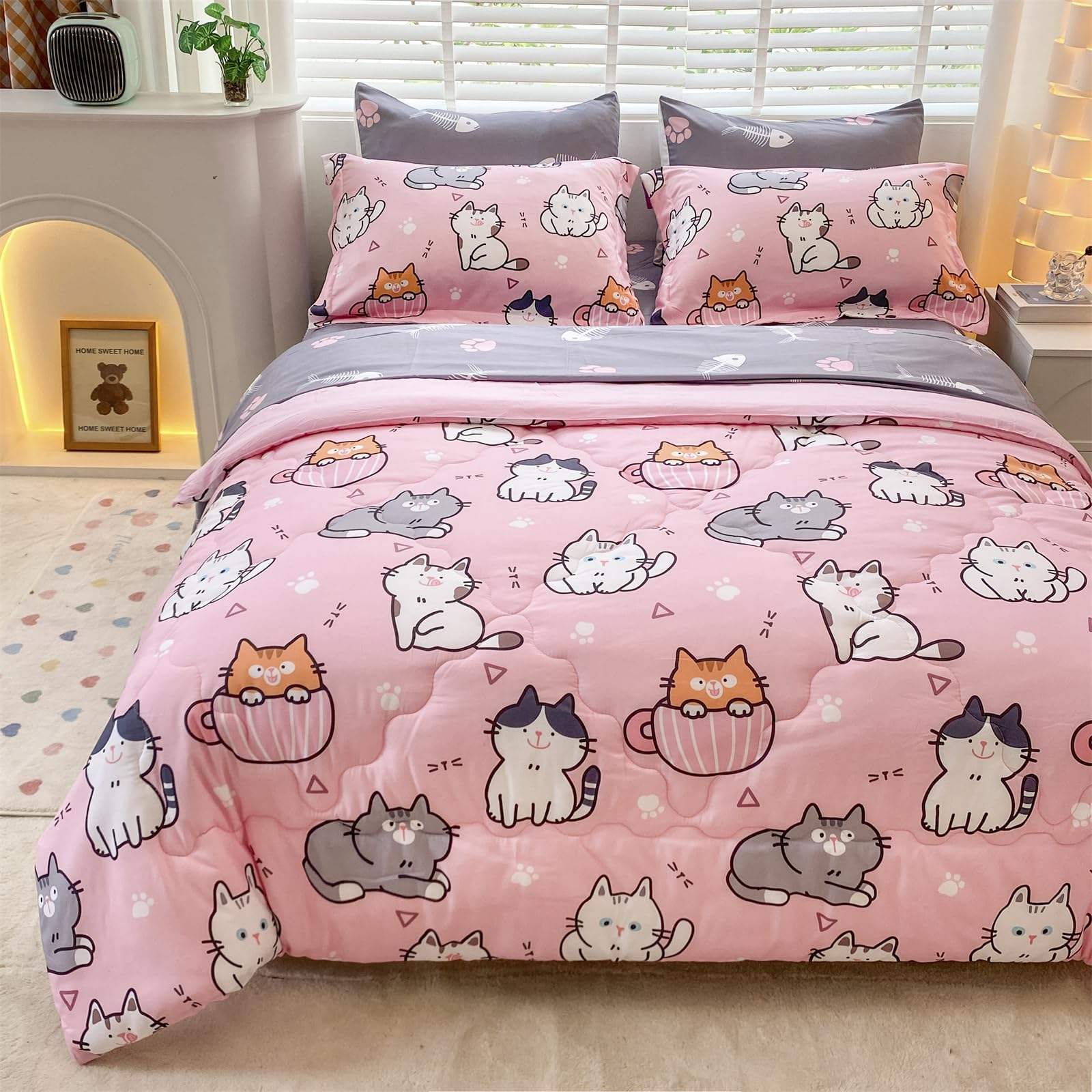 All-Season Pink Cute Cartoon Quilt Sets Girl Cat Printed Bedding Kids  Bedding Set with Cartoon Characters