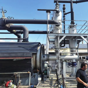 Machine automatique professionnelle d'usine de pyrolyse nouvelle conception pour l'équipement de raffinerie d'huile de pyrolyse de déchets de raffinerie de pneu - Product Image 5