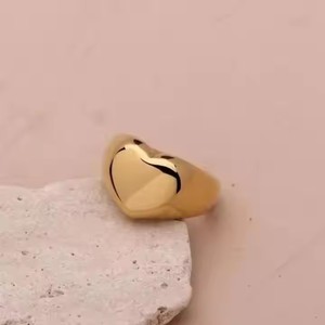Bague en acier inoxydable avec logo personnalisé pour femmes, cadeau d'anniversaire, bagues rondes en or personnalisées pour hommes, taille 6-12 - Product Image 4