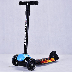 Trottinette pour enfants à 3 roues, hauteur réglable, légère, pour les enfants de 1 à 12 ans, utilisation en extérieur - Product Image 1