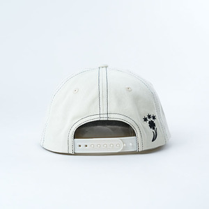 Gorra Snapback de 5 Paneles con Visera Plana, 100% Algodón, con Costuras en Contraste y Letra Bordada, Unisex, de Alta Calidad - Product Image 4