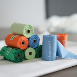 Sacos Biodegradáveis Grandes de Amido de Milho à Prova de Vazamento para Dejetos de Cães com Dispensador para Uso Doméstico e Controle de Odores - Product Image 6