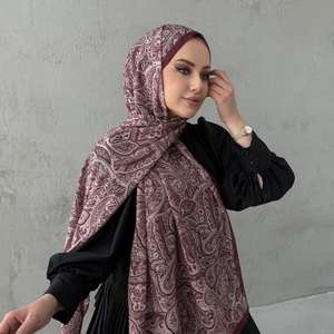 Hiyab Modal Estampado para Mujer, Transpirable, para las 4 Estaciones, con Logotipo Personalizado, el Más Vendido en 2026, al por Mayor - Product Image 1