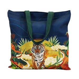Bolsa de Lona Personalizada con Impresión DTG, al por Mayor, Moderna, de Gran Capacidad, con Cierre, Modelo 1, para Cosméticos, Compras, Ropa, Regalos - Product Image 5