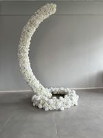 Modern Luxury White Rose Artificial Flower Set Curved Hanging Basket Metal Stand Customized Wedding Event Backdrop Stage