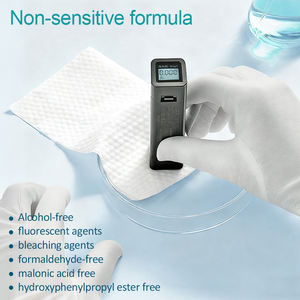 婴儿湿巾 50 片 温和柔软厚实防过敏无纺布湿巾家庭装翻盖式 OEM 批发卡通设计 - Product Image 5