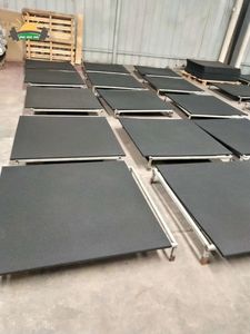 แผ่นยางปูพื้นสัตว์ซักได้สำหรับคอกสุนัขที่มั่นคงถูกสุขอนามัยต่อท่อลงได้ง่าย - Product Image 6