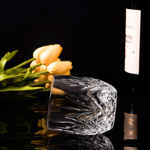 Verres <span class=keywords><strong>à</strong></span> whisky lourds en cristal sans plomb gravé au laser, avec <span class=keywords><strong>bec</strong></span> en diamant, pour spiritueux, vodka et gin, 300 ml - Product Image 3