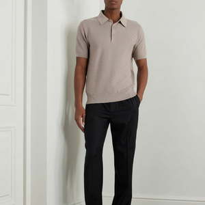 Polo pour homme en tissu tricoté texturé à manches courtes, en coton jacquard, coupe ajustée, col contrastant, ourlet côtelé, haut de gamme - Product Image 1