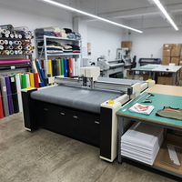 Máquina de Corte Automática CNC con Cuchilla Oscilante para Vinilo, Textil, PVC, Tela Recubierta, Tapicería, Industria del Mueble
