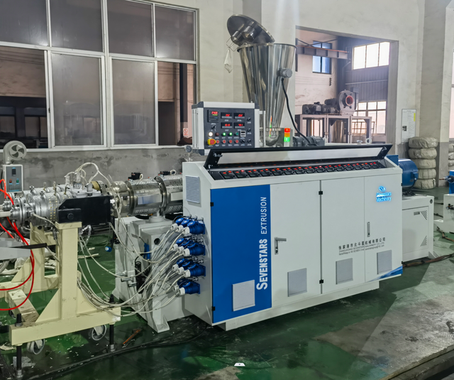 20-63mm 2 Cavity High Output Automatic PVC Pipe Production Line with SJSZ65/132 Plastic Extruders