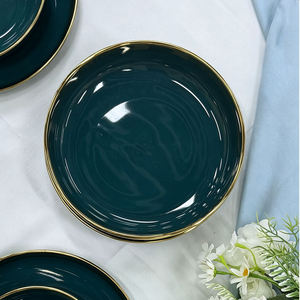<span class=keywords><strong>Assiette</strong></span> à dîner en <span class=keywords><strong>porcelaine</strong></span> <span class=keywords><strong>blanche</strong></span> polie avec bordure <span class=keywords><strong>argent</strong></span>ée pour hôtel, plat rond pour steak, logo personnalisé, fourniture d'usine - Product Image 1
