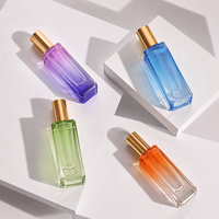 Nouveau flacon de parfum rectangulaire de petite capacité avec pompe pulvérisatrice, échantillon imprimé, en verre blanc brillant
