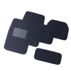 Ensemble de sets de table en feutre gris foncé résistant à la chaleur et absorbant l'eau avec logo en cuir de luxe personnalisé - Product Image 1