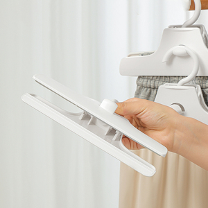 Weißer Kunststoff bügel Flexible platzsparende Überlagerung für Schal mantel Küchen garderobe Stapelbarer Schal halter - Product Image 3