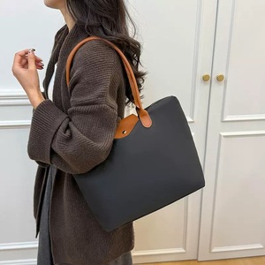 <span class=keywords><strong>Sac</strong></span> à main pour femme en tissu nylon de grande capacité, doublure en polyester, fermeture à bouton et fermeture éclair, ouverture et fermeture par rabat, <span class=keywords><strong>sac</strong></span> de shopping - Product Image 4