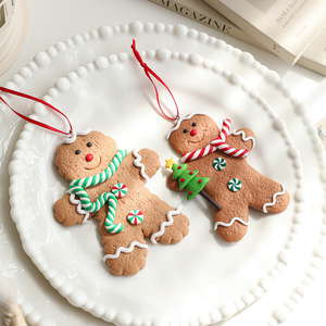 Wholesale Soft Clay Gingerbread Man Ornaments, Hand Painted Mini Gingerbread Hanging Pendant for Christmas Tree <b>Xmas</b> Home Decor - Product Image 2