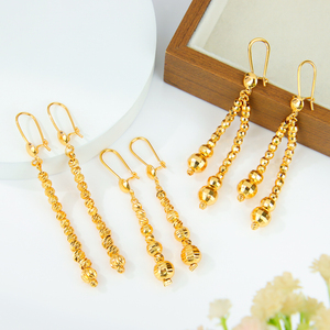 Nouvelles Boucles d'Oreilles Pendante Dorées Tendance 2026, Plaqué Or 21 carats, Perles Dorées de Dubaï, Cadeau pour Femme - Product Image 2