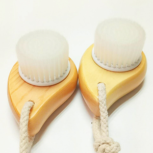 Profession elle Holzgriff Gesichts reinigungs bürste Benutzer definiertes Logo Weiche Nylon borsten Massage Bade bürsten Tiefen reinigungs wäscher - Product Image 5