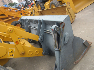 LIUGONG Backhoe Loader Wheel Excavator Loader 8 Ton 4x4 Drive Loader Fuel Saving Diesel Loader - Product Image 4