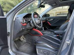 <span class=keywords><strong>Audi</strong></span> Q2L 2020 2021 2022 1.4TFSI 35TFSI Automatique 5 Portes 5 Places SUV Embrayage à Double Embrayage Sec 1.4T 150CV Toit Ouvrant Électrique TPMS - Product Image 4