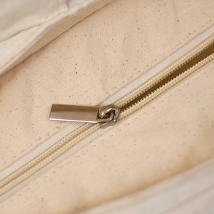 กระเป๋าผ้าใบ - Product Image 3