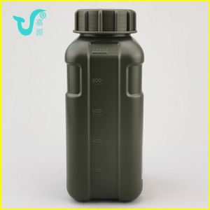 Échantillon gratuit : Gourde tactique de luxe pour extérieur, style woodland, avec poignée, camouflage, pour camping et entraînement, avec ceinture. - Product Image 3