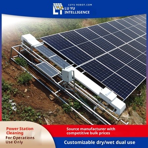 Robot de nettoyage de panneaux solaires Système de lavage à eau entièrement automatique Fabriqué au Jiangsu - Product Image 5