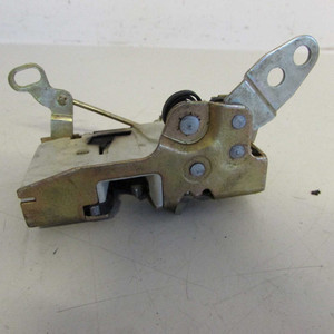 Serratura Porta Posteriore per Ford Granada Mk3 86GB-A26412-AB per Modelli 1985-1992 Nuova Condizione Compatibile con Auto Accord e Transit - Product Image 1