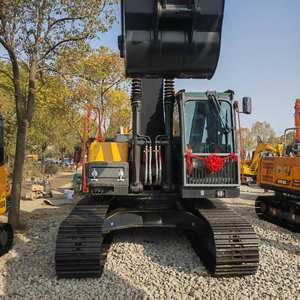 Excavadora usada modelo 210D 210B original de la marca Volvo con buenas condiciones de trabajo a la venta - Product Image 4