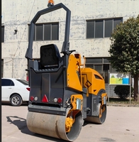 1 tonne 2 tonnes hydraulique Double tambour rouleau de route gaz/moteur diesel Ride-On vibratoire à vendre avec des composants de moteur de pompe à noyau