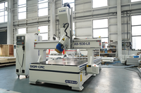 Routeur CNC 4 axes ATC pour le travail du bois 1325/1530/2030/2040 avec 9KW ATC 180 °   Routeur CNC à tête pivotante pour meubles et armoires en MDF