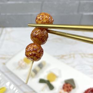 Porte-clés PVC modèle <span class=keywords><strong>barbecue</strong></span> célèbre sur internet, avec brochettes de mouton et viande grillée, pour clés de voiture - Product Image 2