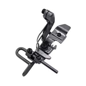 Pegasus EX3200EX5200 988 800 Jack 798 E4 C4 C5 Máquina de coser overlock industrial con mango alto, 4 hilos y prensatelas con guía central - Product Image 1