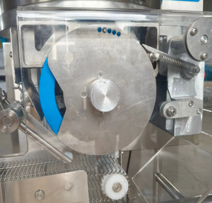 Machine à fabriquer des galettes <span class=keywords><strong>de</strong></span> hamburger automatique en acier inoxydable, directement <span class=keywords><strong>de</strong></span> l'usine, pour galettes <span class=keywords><strong>de</strong></span> viande, <span class=keywords><strong>de</strong></span> bœuf, <span class=keywords><strong>de</strong></span> <span class=keywords><strong>porc</strong></span>, <span class=keywords><strong>de</strong></span> poulet et <span class=keywords><strong>de</strong></span> légumes - Product Image 4