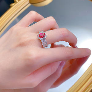 Anillo de <span class=keywords><strong>Plata</strong></span> de Ley S925 con Circonita Roja Rubí Corte Ovalado de 6x8mm, Joyería Fina Romántica de Lujo SPJ para Mujer - Product Image 3