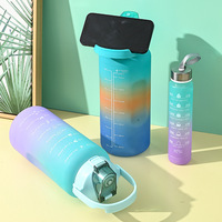 Pichet à eau sans Bpa bouteille d'eau en plastique de gallon avec paille de marqueur de temps pour bouteille de sport de forme physique ensemble de bouteille d'eau