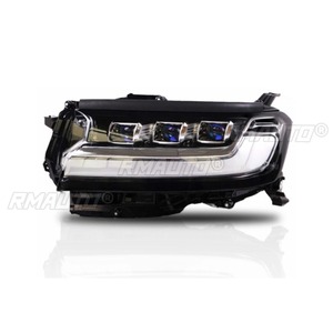 ชุดไฟหน้า LED สำหรับรถยนต์โตโยต้าแลนด์ครุยเซอร์ LC300 ปี 2022+ รุ่นสปอร์ต ดีไซน์สปอร์ต อุปกรณ์ตกแต่งรถยนต์ - Product Image 5