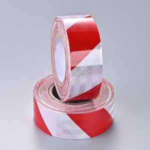 Cinta reflectante autoadhesiva DOT C2, película de PET prismática roja, blanca y amarilla, pegatina de advertencia de seguridad, papel adhesivo que brilla en la oscuridad - Product Image 1