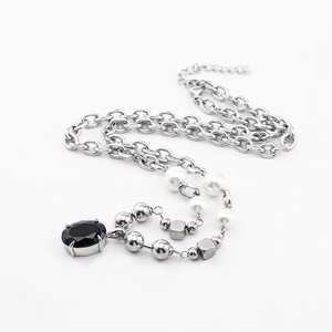 สร้อยคอแฟชั่นประดับลูกปัด ไทเทเนียมสตีล มุก หินสีดำ โซ่แบบต่อสำหรับผู้ชายและผู้หญิง - Product Image 2