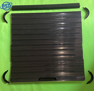 Profili in Plastica PVC/ABS Personalizzati <span class=keywords><strong>per</strong></span> Porte a Serranda, Persiane <span class=keywords><strong>per</strong></span> Appartamenti, Bagni e Cucine, Resistenti all'Acqua - Product Image 2