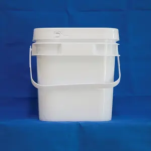 Manufacturer Wholesale Food Packaging Barrel 5L Square Plastic Barrel Food Grade With Lid Barrel