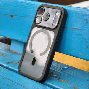 Étui Magnétique de Luxe pour iPhone 17 Pro Max – Coque Arrière Transparente en PC et TPU Antichoc avec Boutons Métalliques Premium et Contrôle Intelligent de l'Appareil Photo - Product Image 5
